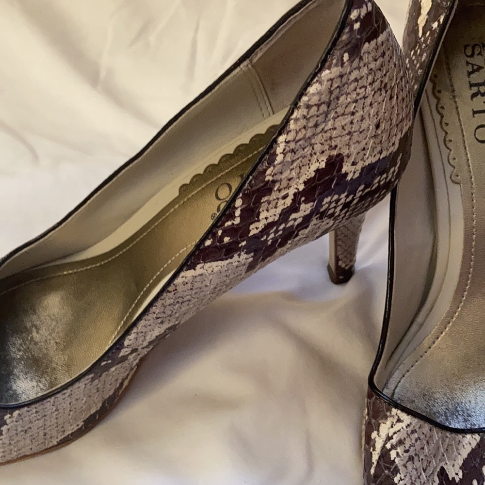 Leather Shoe Python Look Slightly Worn - image 2